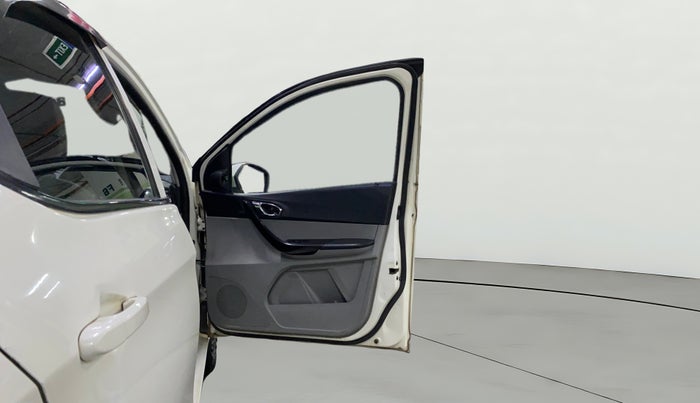 2020 Tata Tiago XZ PETROL, Petrol, Manual, 76,649 km, RHS Front Door