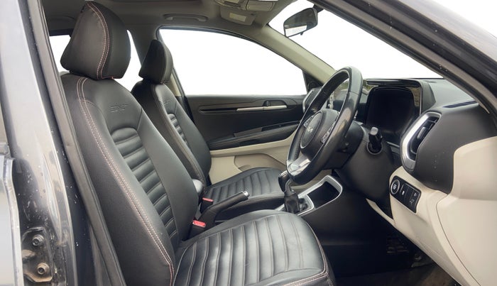 2021 KIA SONET HTX 1.0 IMT, Petrol, Manual, 77,342 km, Right Side Front Door Cabin