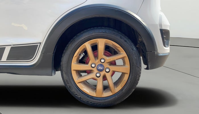 2019 Ford FREESTYLE TITANIUM 1.2 PETROL, CNG, Manual, 83,938 km, Left Rear Wheel