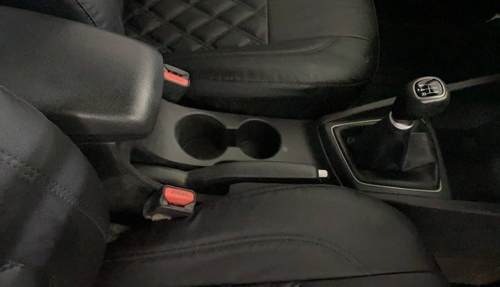 2016 Hyundai Elite i20 ASTA 1.2 (O), Petrol, Manual, 61,432 km, Gear Lever
