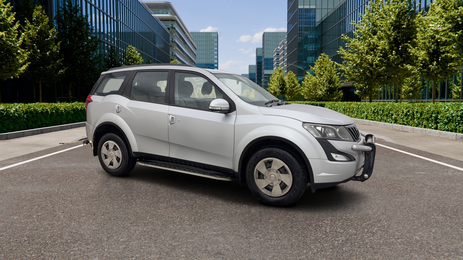 2017 Mahindra XUV500 2020-2021 W6 2017 Mahindra XUV500 2020-2021 W6