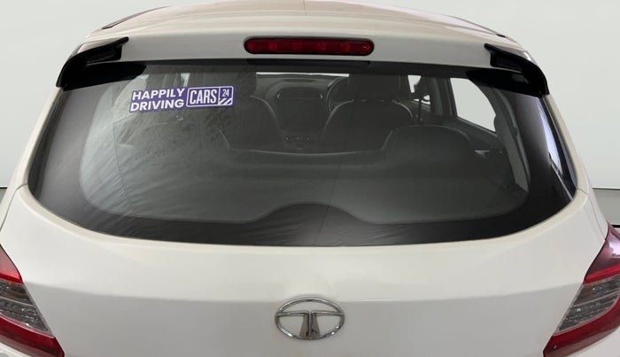 2023 Tata Tiago XT CNG, CNG, Manual, 31,749 km, Rear Windshield