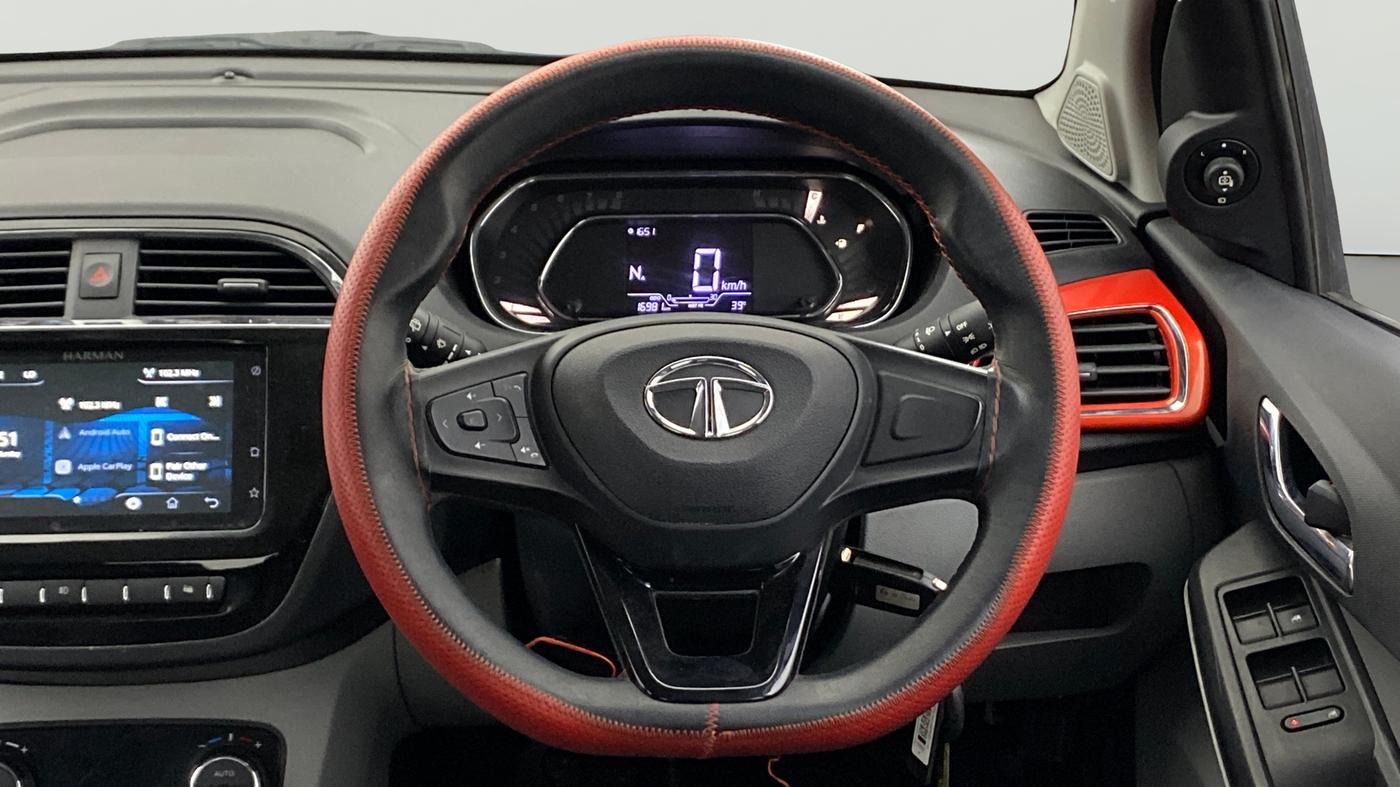 2021 Tata Tiago XZA PLUS PETROL, Petrol, Automatic, 16,977 km, Steering Wheel Close Up