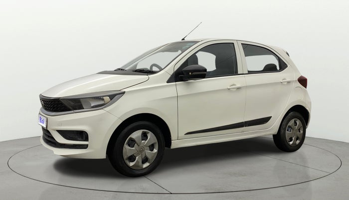 2022 Tata Tiago XT CNG, CNG, Manual, 36,805 km, Left Front Diagonal
