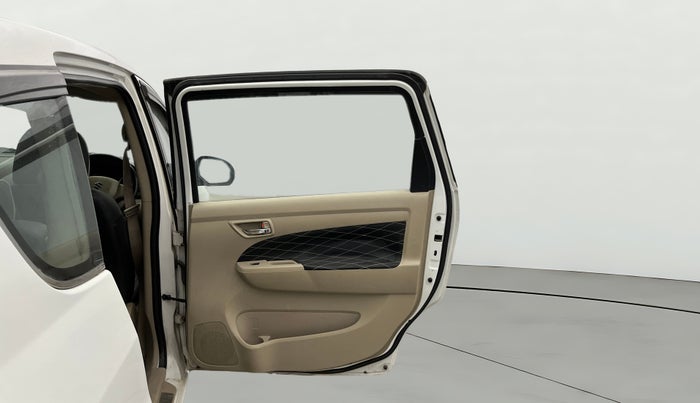 2015 Maruti Ertiga VXI, Petrol, Manual, 75,744 km, RHS Rear Door