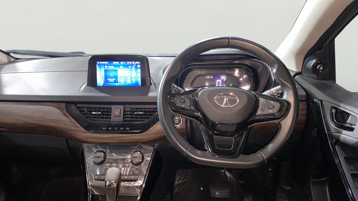 2022 Tata NEXON XZA PLUS (PREMIUM) KAZIRANGA PETROL, Petrol, Automatic, 7,002 km, Steering Wheel Close Up