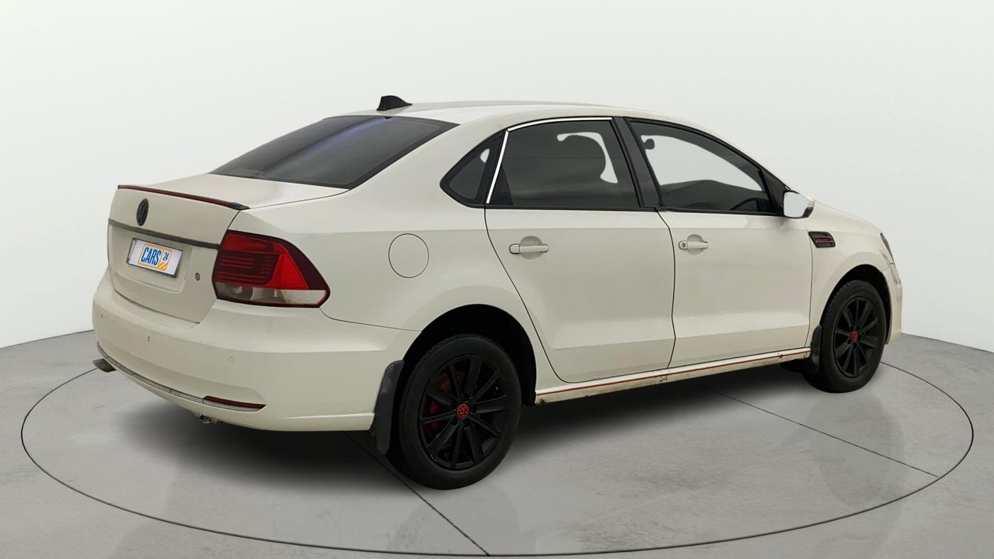 2015 Volkswagen Vento HIGHLINE PETROL AT, Petrol, Automatic, 83,539 km, Right Back Diagonal