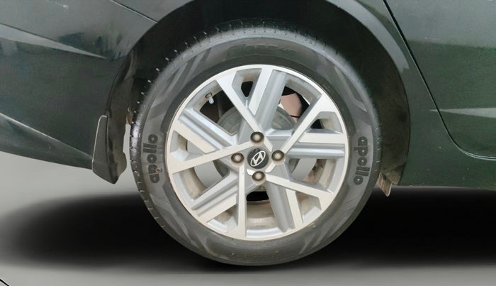 2023 Hyundai Verna SX 1.5 l MPI, Petrol, Manual, 45,949 km, Right Rear Wheel