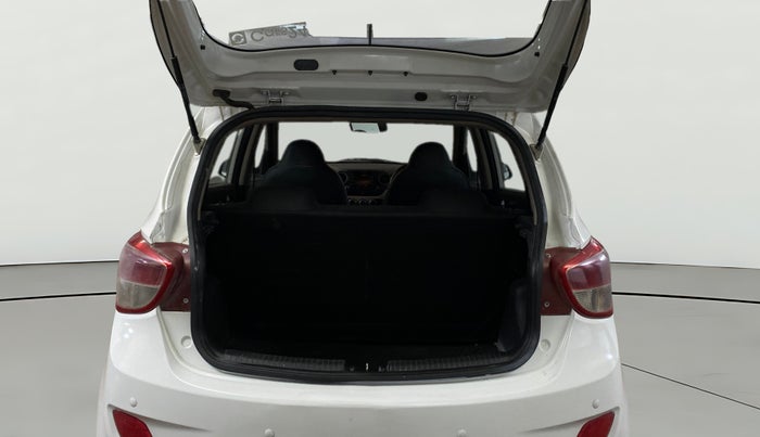 2014 Hyundai Grand i10 SPORTZ 1.2 KAPPA VTVT, Petrol, Manual, 91,596 km, Boot Open Zoomed View
