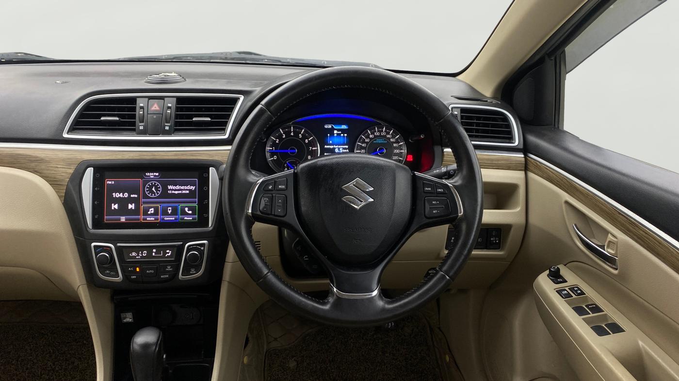2022 Maruti Ciaz ALPHA  AT 1.5 SHVS PETROL, Petrol, Automatic, 57,495 km, Steering Wheel Close Up