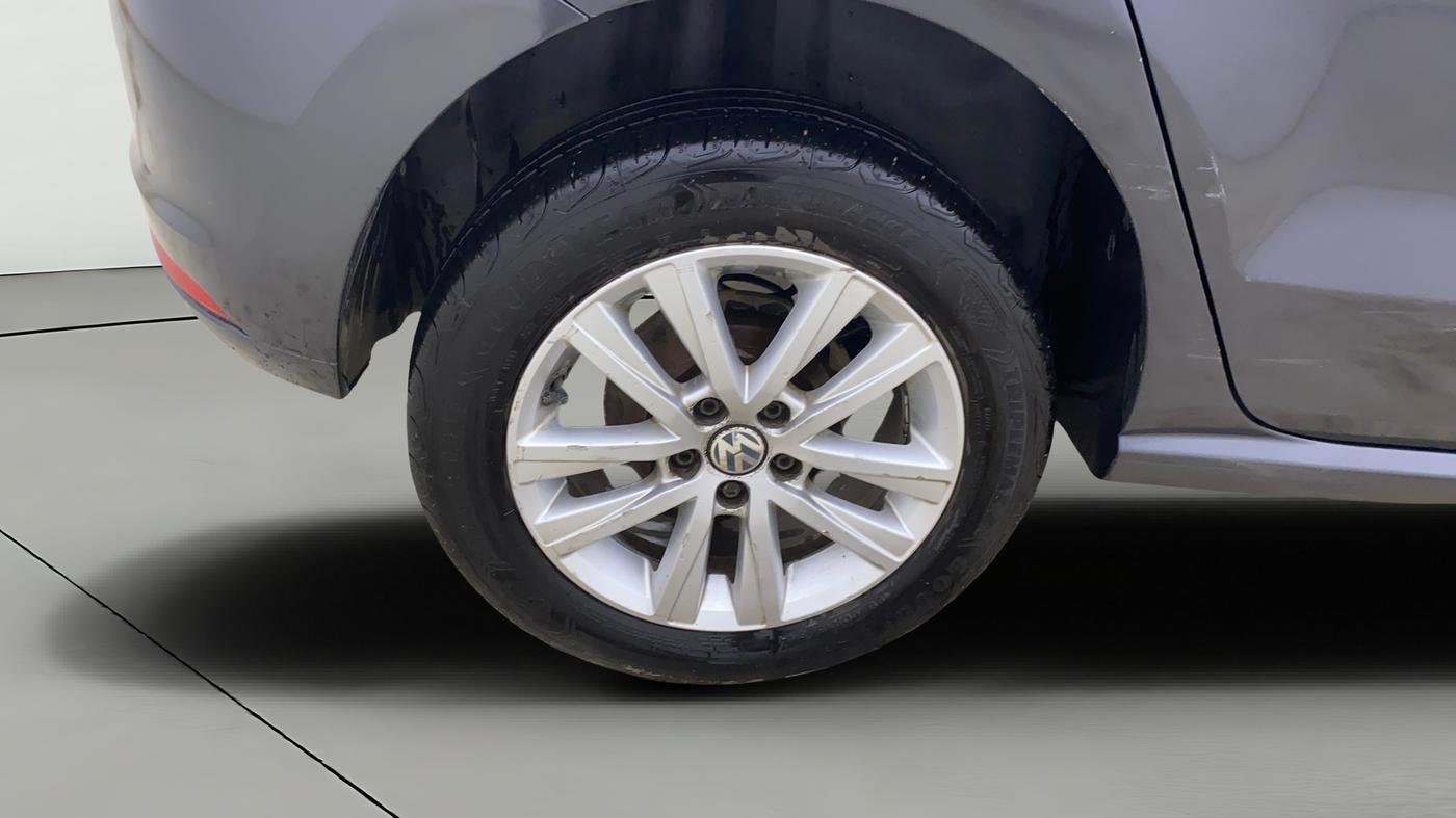 2016 Volkswagen Polo GT TSI AT, Petrol, Automatic, 77,274 km, Right Rear Wheel