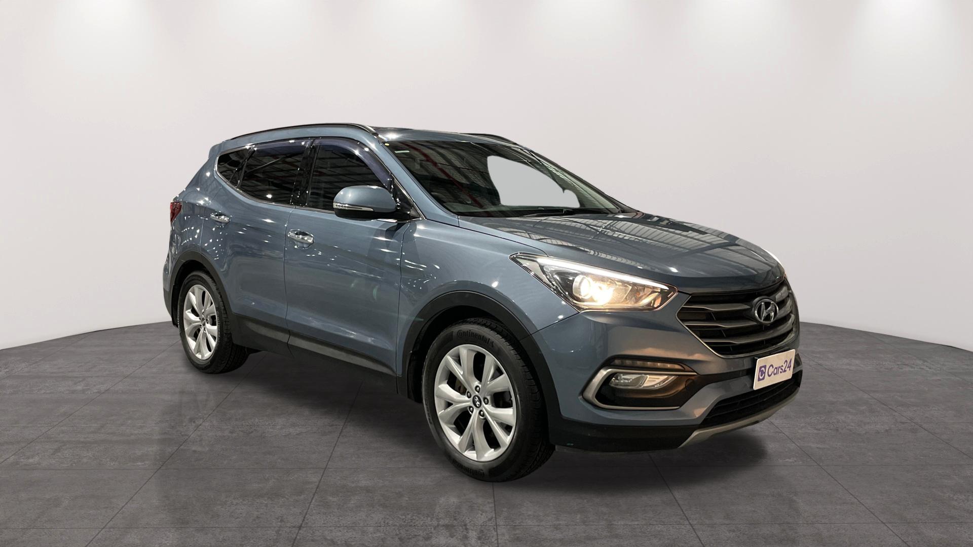 Hyundai Santa Fe image