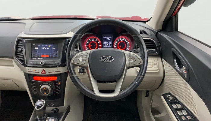 2019 Mahindra XUV300 W8 (O) 1.2 PETROL, Petrol, Manual, 47,794 km, Steering Wheel Close Up
