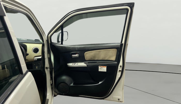 2018 Maruti Wagon R 1.0 LXI CNG, CNG, Manual, 93,246 km, RHS Front Door