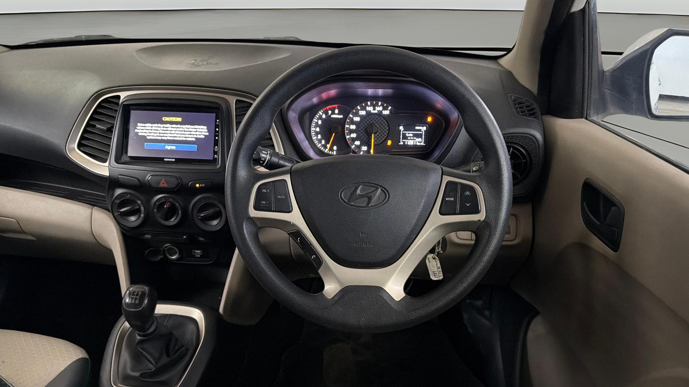 2021 Hyundai NEW SANTRO SPORTZ EXECUTIVE MT CNG, CNG, Manual, 1,12,799 km, Steering Wheel Close Up