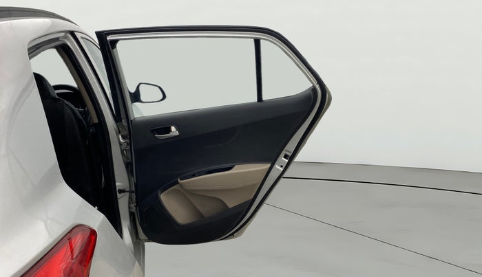 2015 Hyundai Grand i10 ASTA AT 1.2 KAPPA VTVT, Petrol, Automatic, 48,105 km, RHS Rear Door