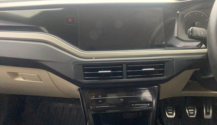 2023 Volkswagen VIRTUS HIGHLINE TSI 1.0 MT, Petrol, Manual, 22,718 km, Air Conditioner