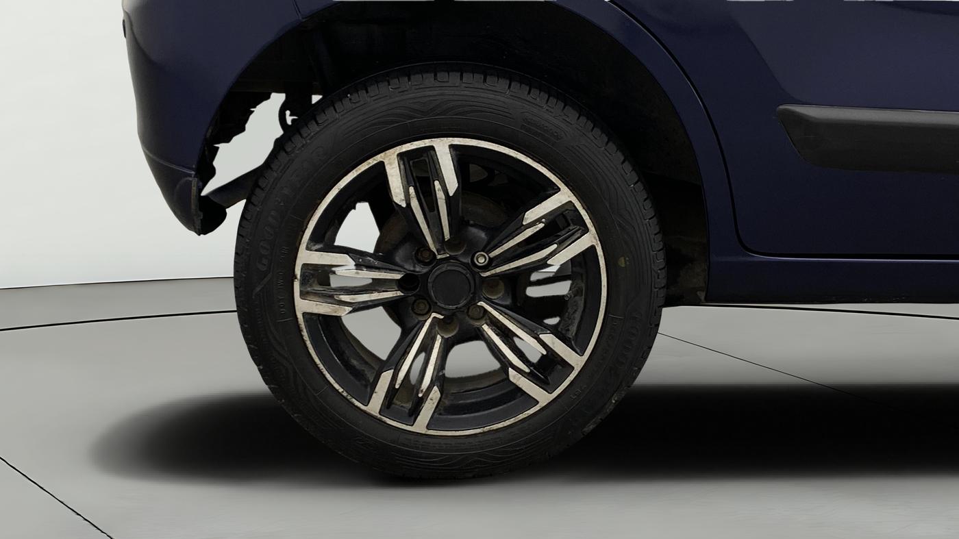 2018 Maruti Wagon R 1.0 VXI AMT, Petrol, Automatic, 56,776 km, Right Rear Wheel