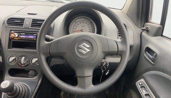 2013 Maruti Ritz LXI, Petrol, Manual, 66,076 km, Steering Wheel Close Up