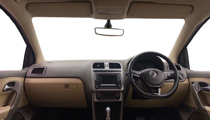 2016 Volkswagen Vento HIGHLINE 1.5 AT, Diesel, Automatic, 1,39,735 km, Dashboard