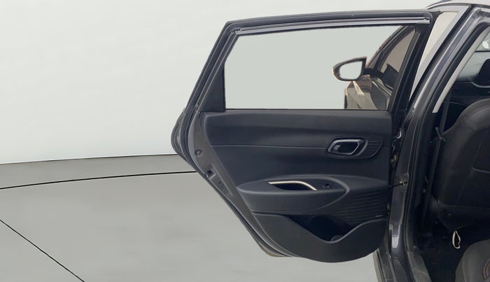 2021 Hyundai NEW I20 ASTA 1.2 MT, Petrol, Manual, 47,875 km, LHS Rear Door