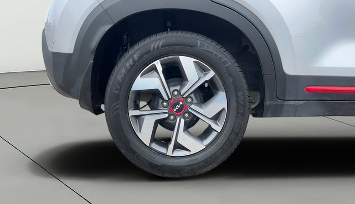 2023 KIA SONET GTX PLUS 1.0 TURBO PETROL DCT, Petrol, Automatic, 10,399 km, Right Rear Wheel