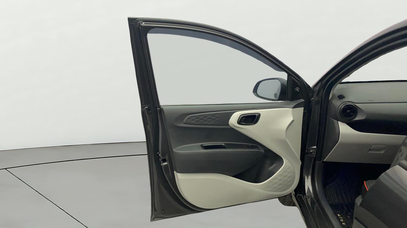 2024 Hyundai GRAND I10 NIOS ERA 1.2 KAPPA VTVT, Petrol, Manual, 4,880 km, LHS Front Door