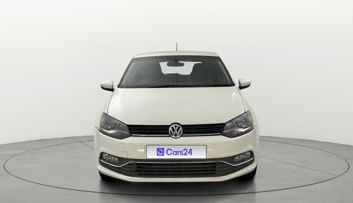 2017 Volkswagen Polo HIGHLINE1.5L, Diesel, Manual, 1,09,963 km, Front