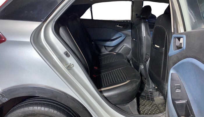 2016 Hyundai i20 Active 1.2 S, Petrol, Manual, 86,660 km, Right Side Rear Door Cabin