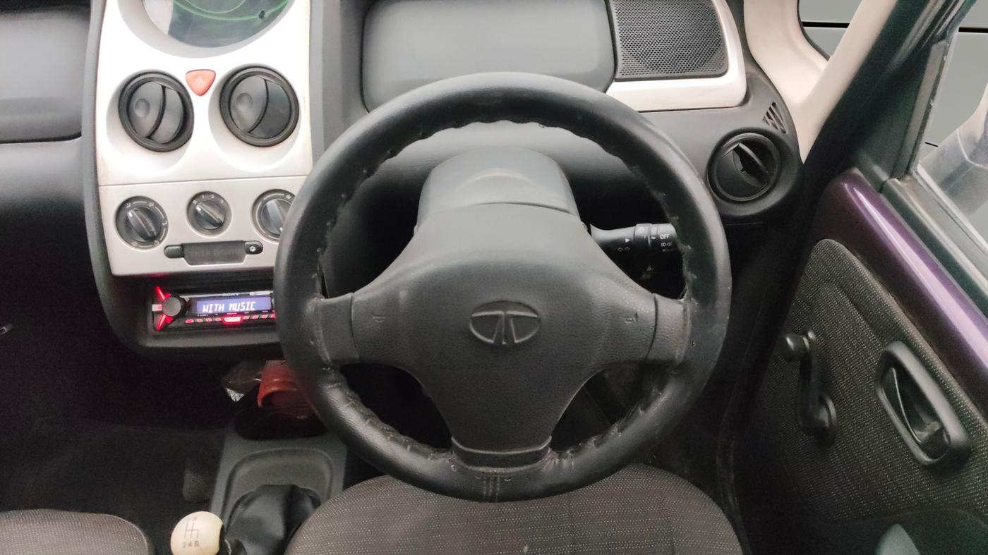 2014 Tata Nano EMAX XM CNG, CNG, Manual, 40,078 km, Steering Wheel Close Up
