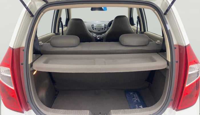 2013 Hyundai i10 SPORTZ 1.2, Petrol, Manual, 40,837 km, Boot Open Zoomed View