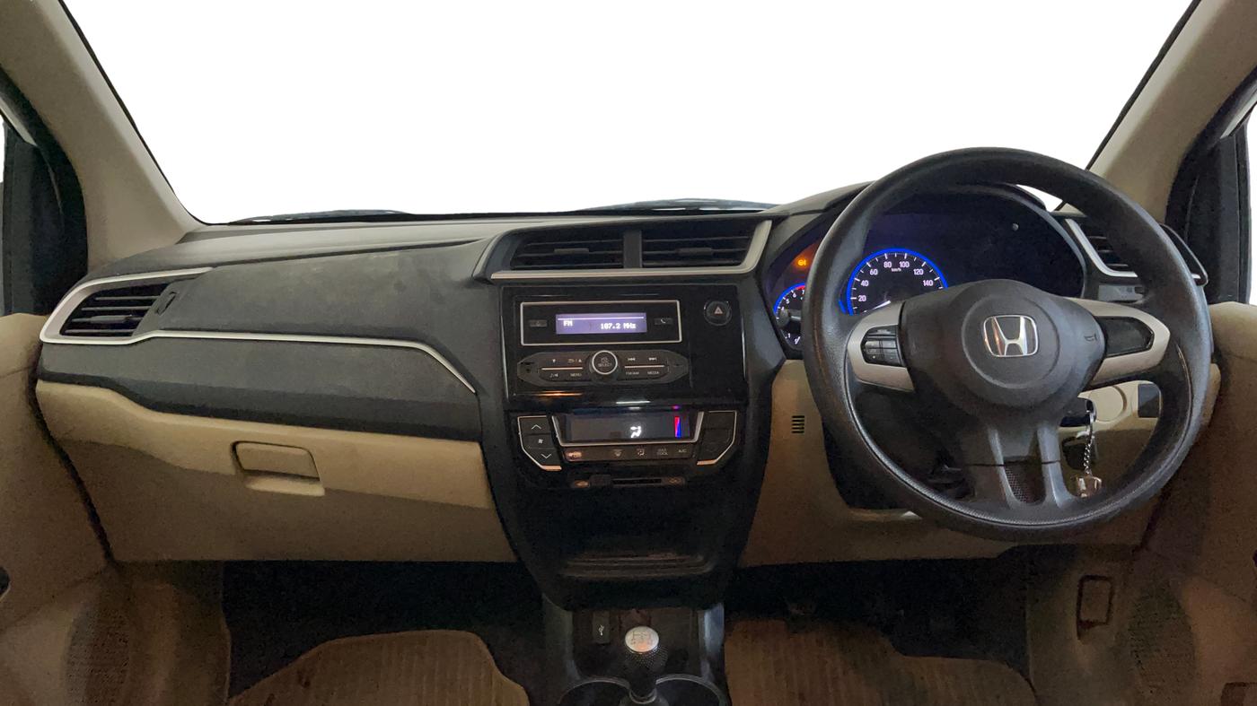 2017 Honda Amaze 1.2L I-VTEC S, Petrol, Manual, 70,007 km, Dashboard