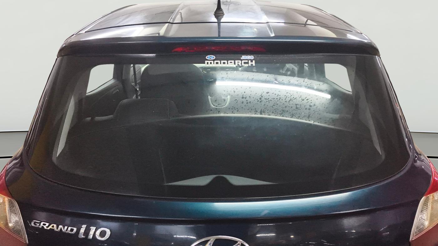 2022 Hyundai GRAND I10 NIOS MAGNA 1.2 KAPPA VTVT, Petrol, Manual, 28,698 km, Rear Windshield