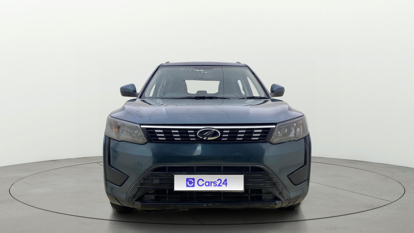 2021 Mahindra XUV300 W6 1.2 PETROL AMT, Petrol, Automatic, 62,028 km, Front