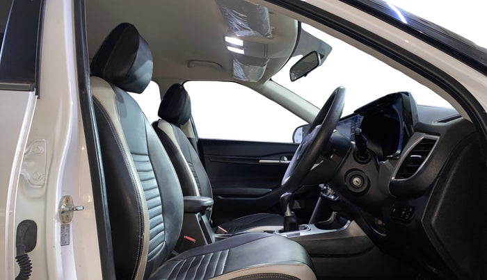 2022 KIA SELTOS HTK 1.5 PETROL, Petrol, Manual, 9,441 km, Right Side Front Door Cabin