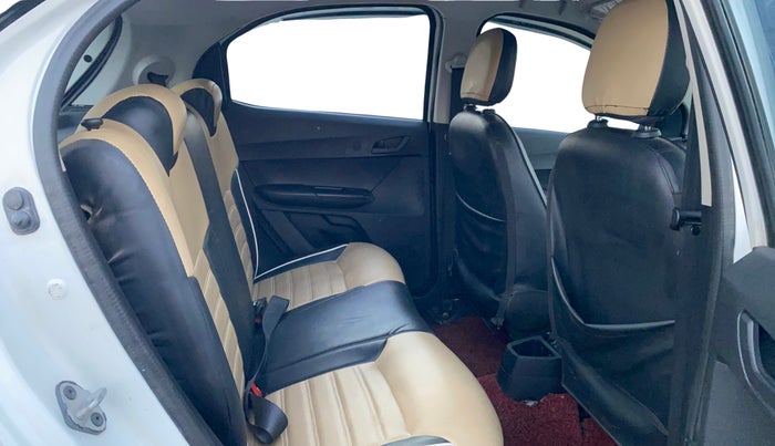 2021 Tata TIAGO NRG XZ MT, Petrol, Manual, 19,242 km, Right Side Rear Door Cabin