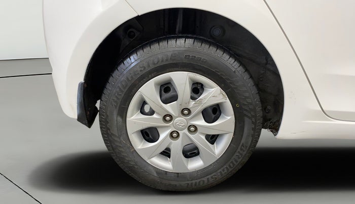 2017 Hyundai Elite i20 MAGNA 1.2, CNG, Manual, 55,326 km, Right Rear Wheel
