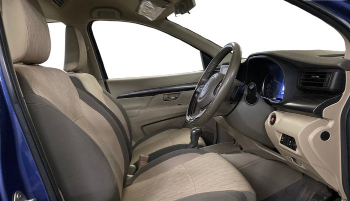2023 Toyota RUMION V AT , Petrol, Automatic, 27,551 km, Right Side Front Door Cabin