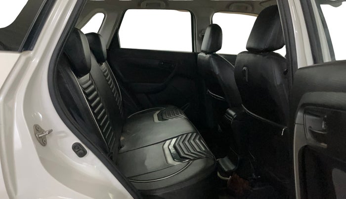 2021 Maruti Vitara Brezza VXI, CNG, Manual, 72,262 km, Right Side Rear Door Cabin