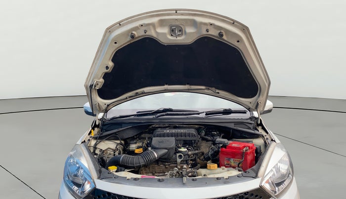 2016 Tata Tiago XZ PETROL, Petrol, Manual, 52,258 km, Open Bonet