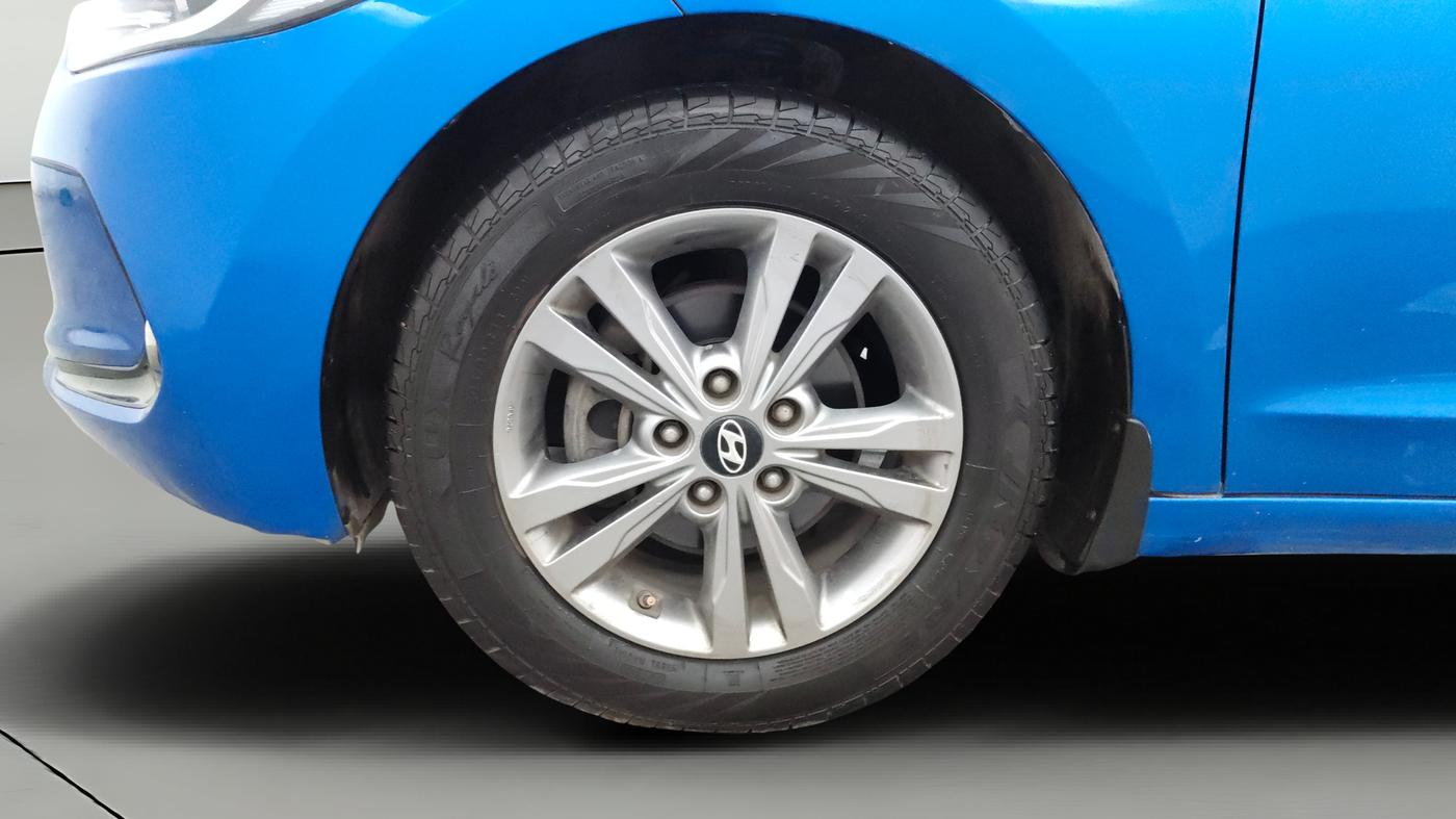 2017 Hyundai New Elantra 2.0 SX(O) AT PETROL, Petrol, Automatic, 67,772 km, Left Front Wheel