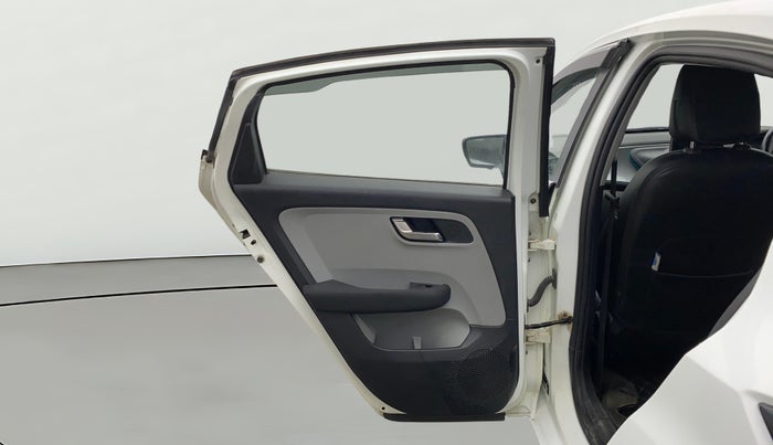 2021 Tata ALTROZ XZ PETROL, Petrol, Manual, 38,054 km, LHS Rear Door