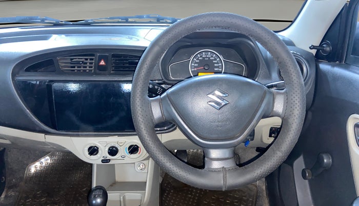 2017 Maruti Alto K10 LXI (O), CNG, Manual, 77,470 km, Steering Wheel Close Up