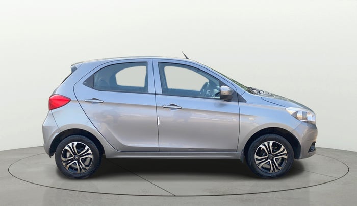 2019 Tata Tiago XZ PETROL, CNG, Manual, 1,13,117 km, Right Side View