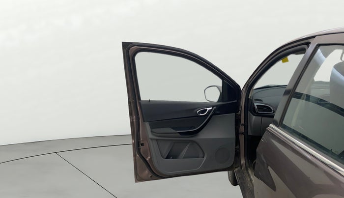 2018 Tata TIGOR XZ (O) PETROL, Petrol, Manual, 67,411 km, LHS Front Door