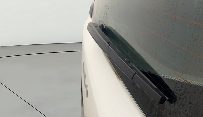 2025 KIA SYROS HTX Plus (O) 1.0 Turbo 7DCT, Petrol, Automatic, 6,787 km, Rear Wiper