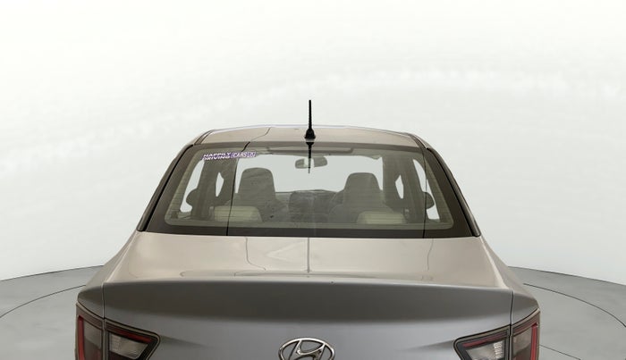 2021 Hyundai AURA S 1.2, Petrol, Manual, 30,843 km, Rear Windshield