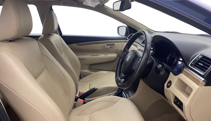 2021 Maruti Ciaz ALPHA  AT 1.5 SHVS PETROL, Petrol, Automatic, 39,029 km, Right Side Front Door Cabin