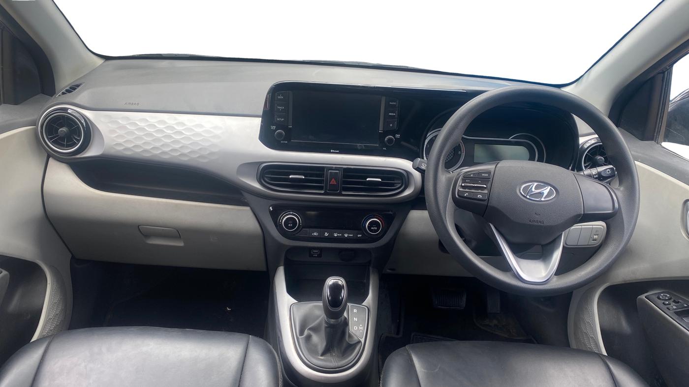 2021 Hyundai GRAND I10 NIOS SPORTZ AMT 1.2 KAPPA VTVT, Petrol, Automatic, 30,496 km, Dashboard