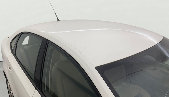 2012 Volkswagen Vento HIGHLINE 1.6 MPI, Petrol, Manual, 1,07,051 km, Roof